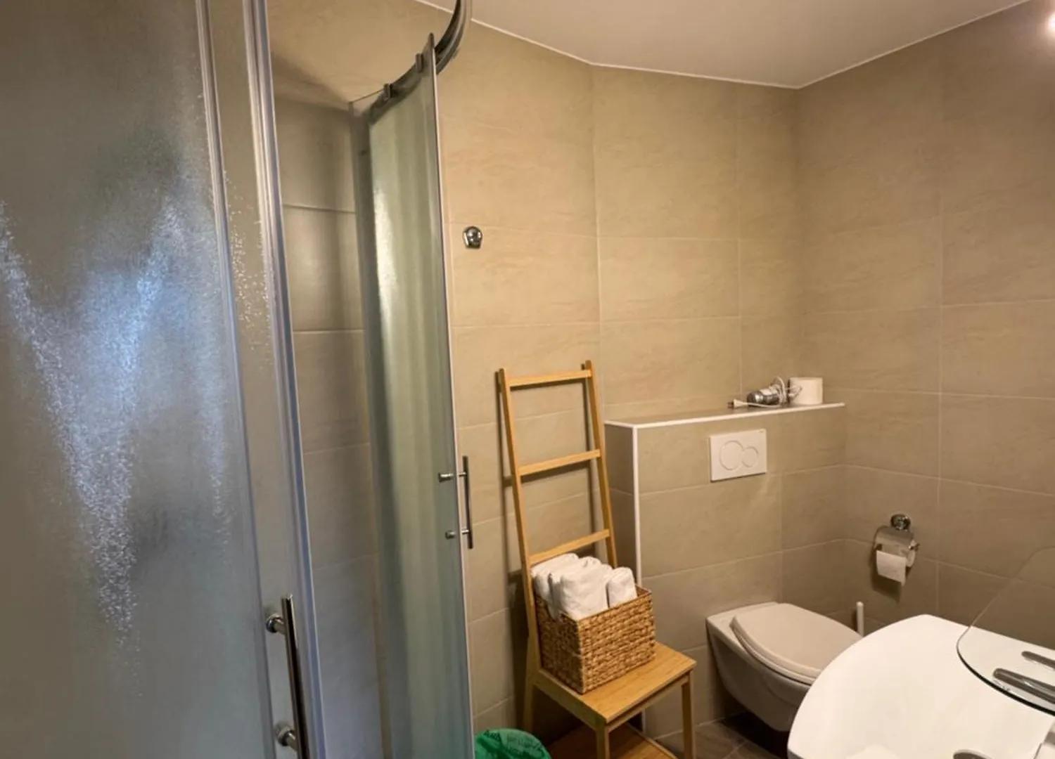 Guest House Bakhus Zerjavka
