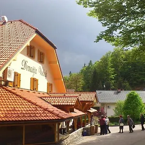 Szálloda Domacija Vodnik &, Cerklje na Gorenjskem